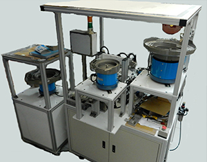 過濾器與塑膠座組裝機